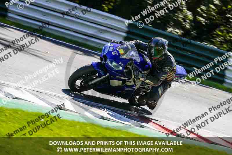cadwell no limits trackday;cadwell park;cadwell park photographs;cadwell trackday photographs;enduro digital images;event digital images;eventdigitalimages;no limits trackdays;peter wileman photography;racing digital images;trackday digital images;trackday photos